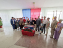 Отдал жизнь за товарищей: в школе №13 появилась «Парта героя» в память о Сергее Симакове