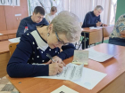 37 родителей в Волгодонске приняли участие в сдаче ЕГЭ