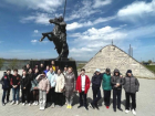 Школьникам Волгодонска провели экскурсию по памятным местам