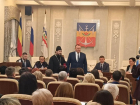 Знак губернатора «За милосердие и благотворительность» получил епископ Волгодонский и Сальский Антоний