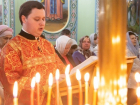 В Волгодонск доставили благодатный огонь