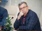 Проводил уроки парламентаризма и праздники в 2019 году «атомный» депутат Юрий Лебедев   