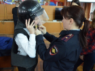 Полицейские преподали урок мужества школьникам Волгодонска 
