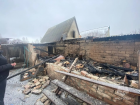 В Волгодонском районе сгорела баня и гараж