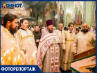 Сотни волгодонцев посетили рождественскую службу в храме на заливе