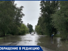 «Настоящие герои - среди нас»: волгодонца поразил поступок мужчины, который чистил забитую ливнеку на Гаражной