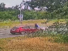 Плевалась и царапалась: в Волгодонске бешеная женщина попыталась захватить машину и напасть на автомобилистку