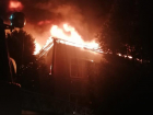 В ночном пожаре на улице Морская в Волгодонске пострадали несколько квартир