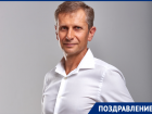 «Вы формируете будущие поколения всей России»: депутат Ольховский поздравил преподавателей с Днем учителя 