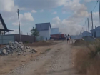 Огонь подобрался к жилым домам за бывшим радиозаводом 