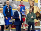 Волгодонец Артем Смирнов завоевал звание мастера спорта на финале ВС по боксу в Москве