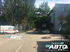 19-летний мотоциклист без прав попал под колеса «Лады Калины» в Волгодонске