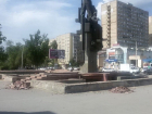 В Волгодонске приступили к благоустройству фонтана на Комсомольской площади