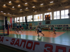 На пути волейболистов Волгодонска оказались «Три богатыря»