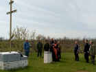 Волонтеры приступили к расчистке территории бывшего Бекреневского монастыря