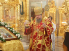 Епископ Волгодонский и Сальский Корнилий совершил Всенощное бдение в кафедральном соборе Рождества Христова города Волгодонска