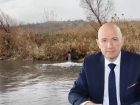 Экологическая катастрофа и безразличие властей: в реку Кумшак сбрасывают канализационные стоки