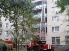 14 пожарных боролись с огнем в многоквартирном доме по улице Ленина