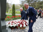 40 лет Чернобылю: волгодонцы склонили головы перед ликвидаторами у памятного знака