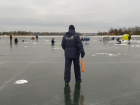 Свыше 600 рыбаков за один день вышли на лед в Волгодонске
