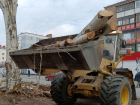 Ряд опасных участков со старыми деревьями на улице Ленина привели в порядок