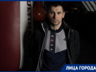 «Пивные открыты круглосуточно, спортзалы по вечерам закрывают»: тренер по боксу Расул Магомедов