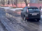 Вслед за путепроводом отремонтированная дорога разрушилась на переулке Ситникова