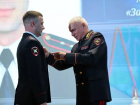 Медалью за доблесть в службе награжден начальник ГАИ Волгодонска Евгений Прасолов