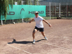 Яркую и завораживающую игру показали волгодонцы на городском турнире по теннису 