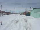 Жители Мокро-Соленого и Солнечного рассказали об отсутствии связи с миром из-за заснеженной дороги