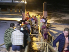 Огромная очередь из желающих окунуться в крещенскую купель образовалась ночью в порту Волгодонска