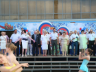 Депутаты и чиновники «зажгли» на концерте в честь Дня России в Волгодонске