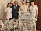 Костыли, ходунки и трости: неравнодушный волгодонец передал городской больнице средства для реабилитации пациентов