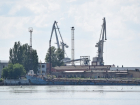 Речной порт Волгодонска подал слабые признаки жизни