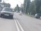 Мужчина лег отдохнуть на оживленном перекрестке в Волгодонске