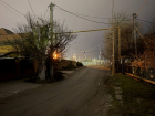 Ни света, ни тротуара: жители Цимлянска требуют восстановить освещение в районе школы