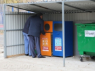 Жителей Волгодонска продолжают приобщать к новым евростандартам мусорных контейнеров