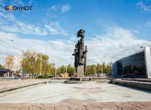 Сухой фонтан для горячих киноманов и строительный энтузиазм: «Корчагинский поход» отражает саму суть Волгодонска 