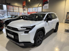 Товар дня: Toyota RAV4 2.0 CVT, 2025 за 4 699 000₽ вместо 4 800 000₽