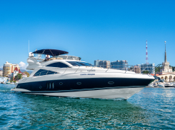 Первая роскошная трехпалубная яхта появилась в Волгодонске 