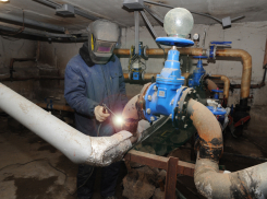 Около 40 домов в Волгодонске могут надолго остаться без воды, света и газа 