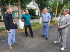 «К сентябрю откроем новую спортплощадку»: Виктор Мельников договорился со спонсором об оказании помощи в создании объекта