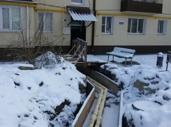 В Волгодонске человек, похожий на бомжа, обокрал теплоузел