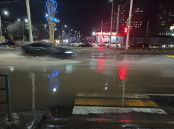 «Ливневая канализация не справляется»: Павел Бузуверов о лужах в Волгодонске