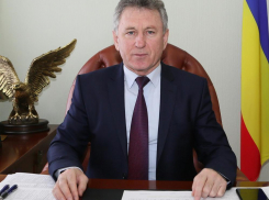 Виктор Мельников поблагодарил работников ЖКХ Волгодонска  в их профессиональный праздник 