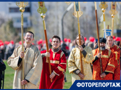 Пасхальная радость: как Волгодонск встретил Воскресение Христово Крестным ходом 