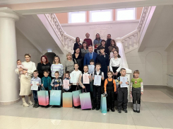 Как дети представляют налоги: в Волгодонске завершился конкурс рисунков