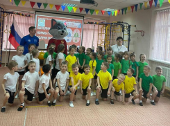 Волчонок Макар побывал на сдаче норм ГТО в детском саду 