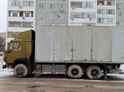 Дмитрий Вельможко потребовал до 16:00 раскрыть тайну раритетного КамАЗа на В-8