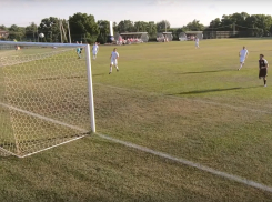 Без шансов: ФК «Волгодонск» уступил команде из Матвеево-Курганского района с разгромным счетом